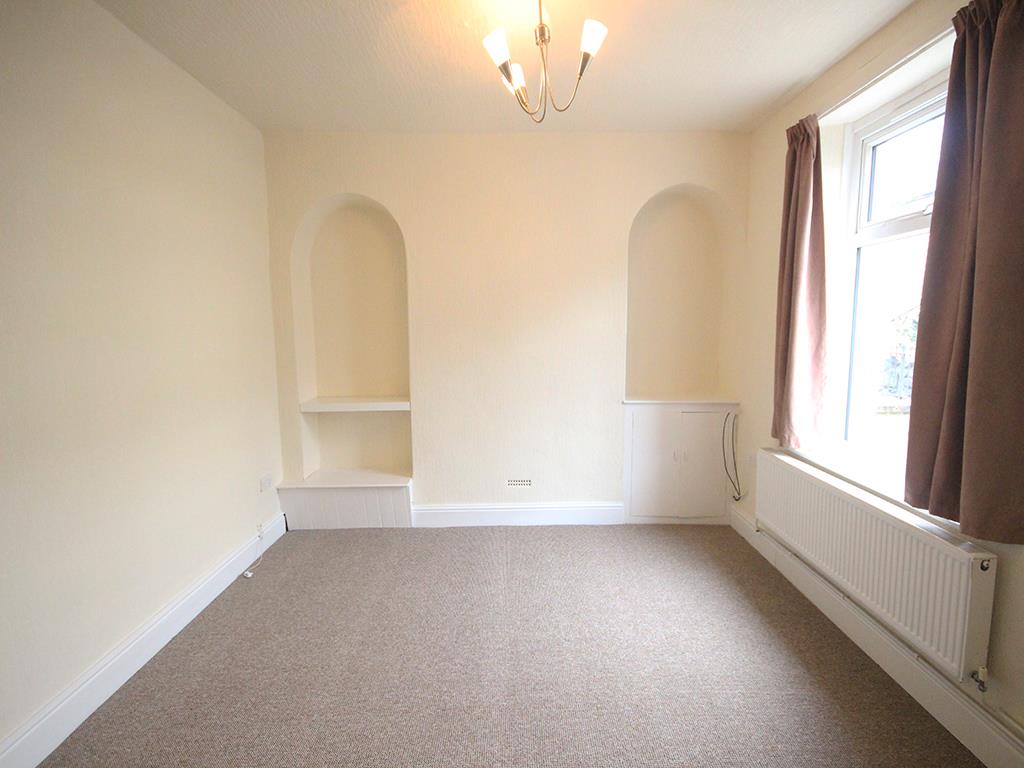 2 bedroom mid terrace house Let Agreed in Barnoldswick - 2016-04-06 09.00.32.jpg